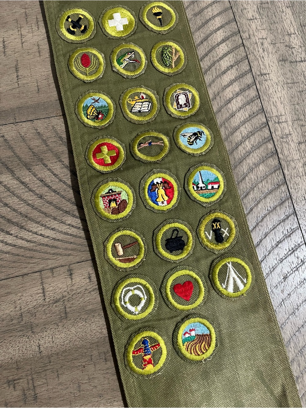 Boy Scouts Of America 1940s Merit Badge Sash 23 Khaki Crimped Edge Merit Badges